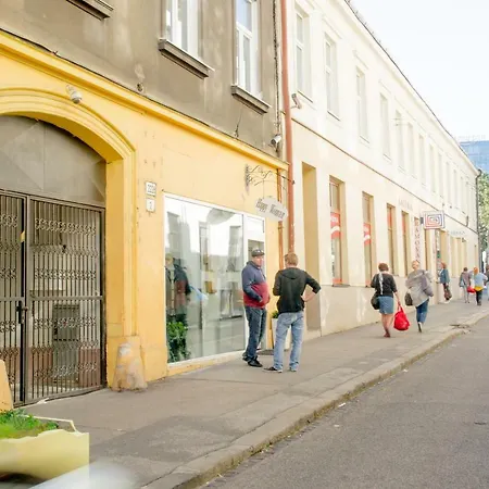 Charming In The Heart Of Apartmán Bratislava
